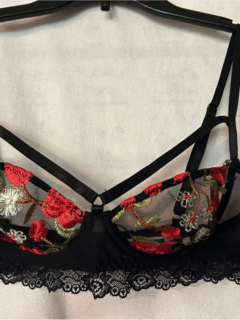 VENUS Black Bra with Red and Green Floral Embroidery
